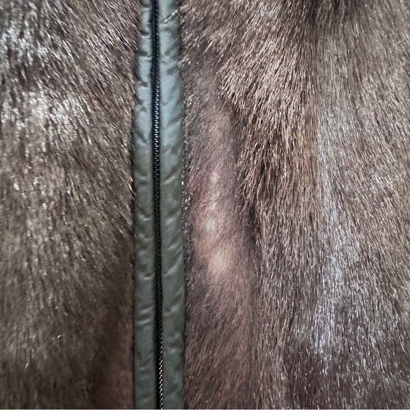 Prada genuine fur coat  with detachable sleeves Y2K - Picture 11 of 16